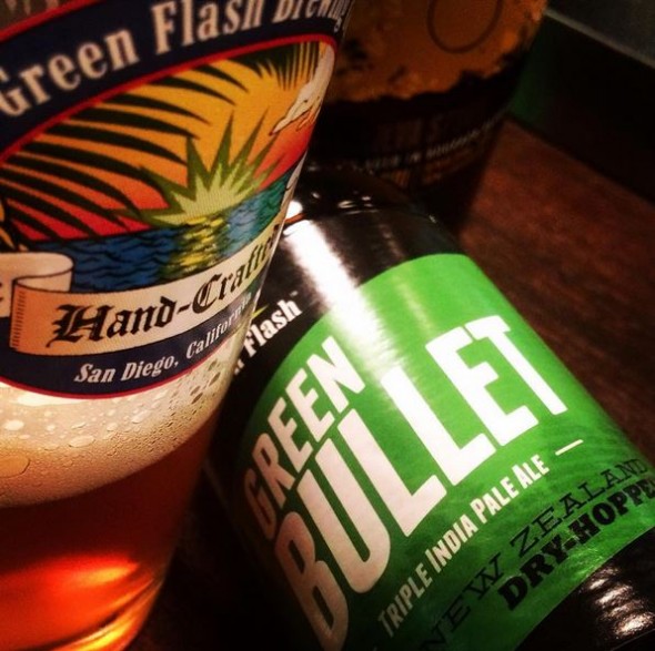 Pacific gem e green bullet, lúpulos da Nova Zelândia na conexão com a Califórnia da cervejaria Green Flash