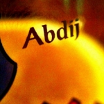 Abdij, abbeye ou abadia?